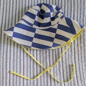 American Eagle Bucket Hat (with ties)